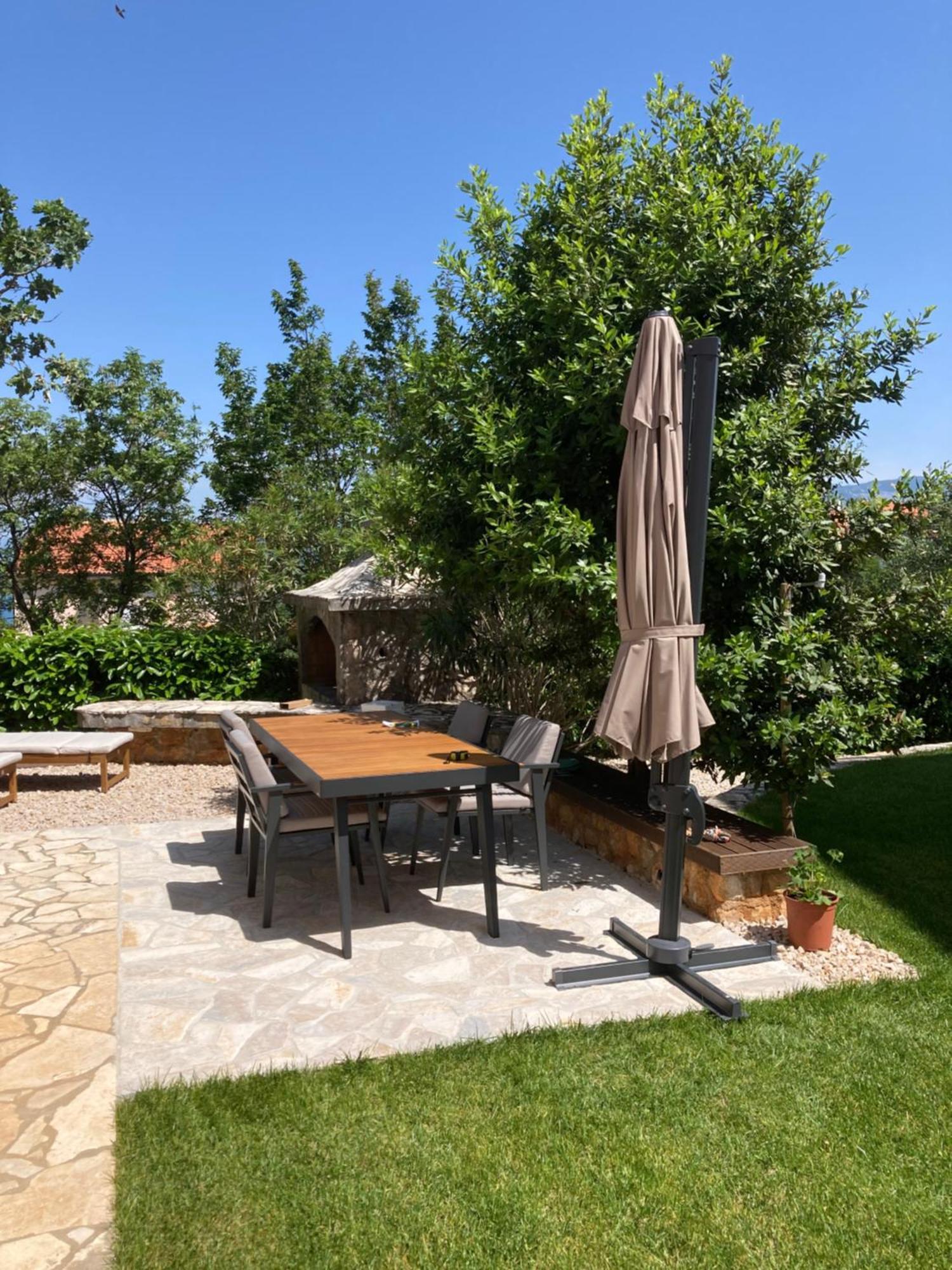Apartmani Marija Klimno A ภายนอก รูปภาพ