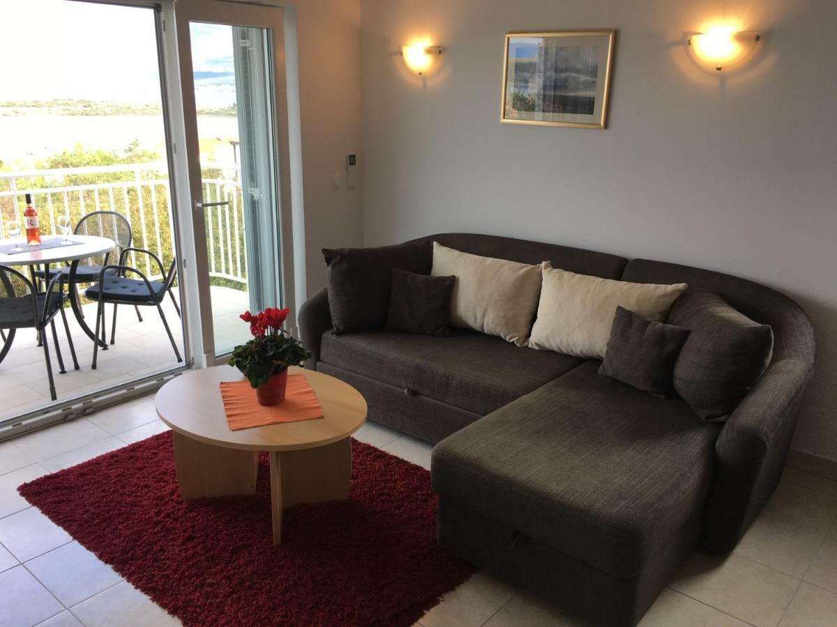 Apartmani Marija Klimno A ภายนอก รูปภาพ