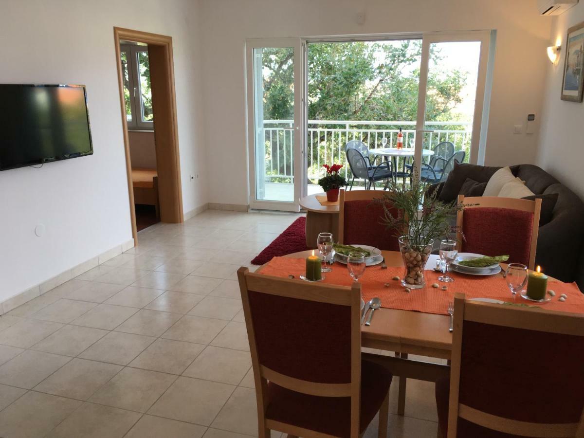 Apartmani Marija Klimno A ภายนอก รูปภาพ